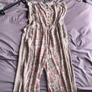 american eagle pink floral flowy jumpsuit